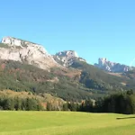 Kachelofenwohnung Poelzleitner * Annaberg im Lammertal