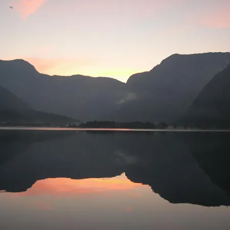 アパート Kachelofenwohnung Poelzleitner *