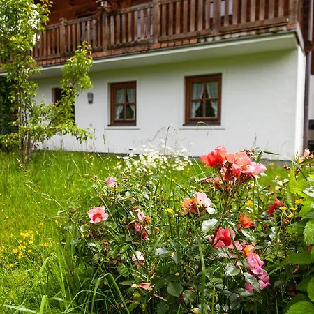 Kachelofenwohnung Poelzleitner Daire *