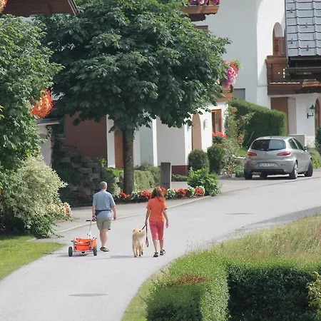 Kachelofenwohnung Poelzleitner *